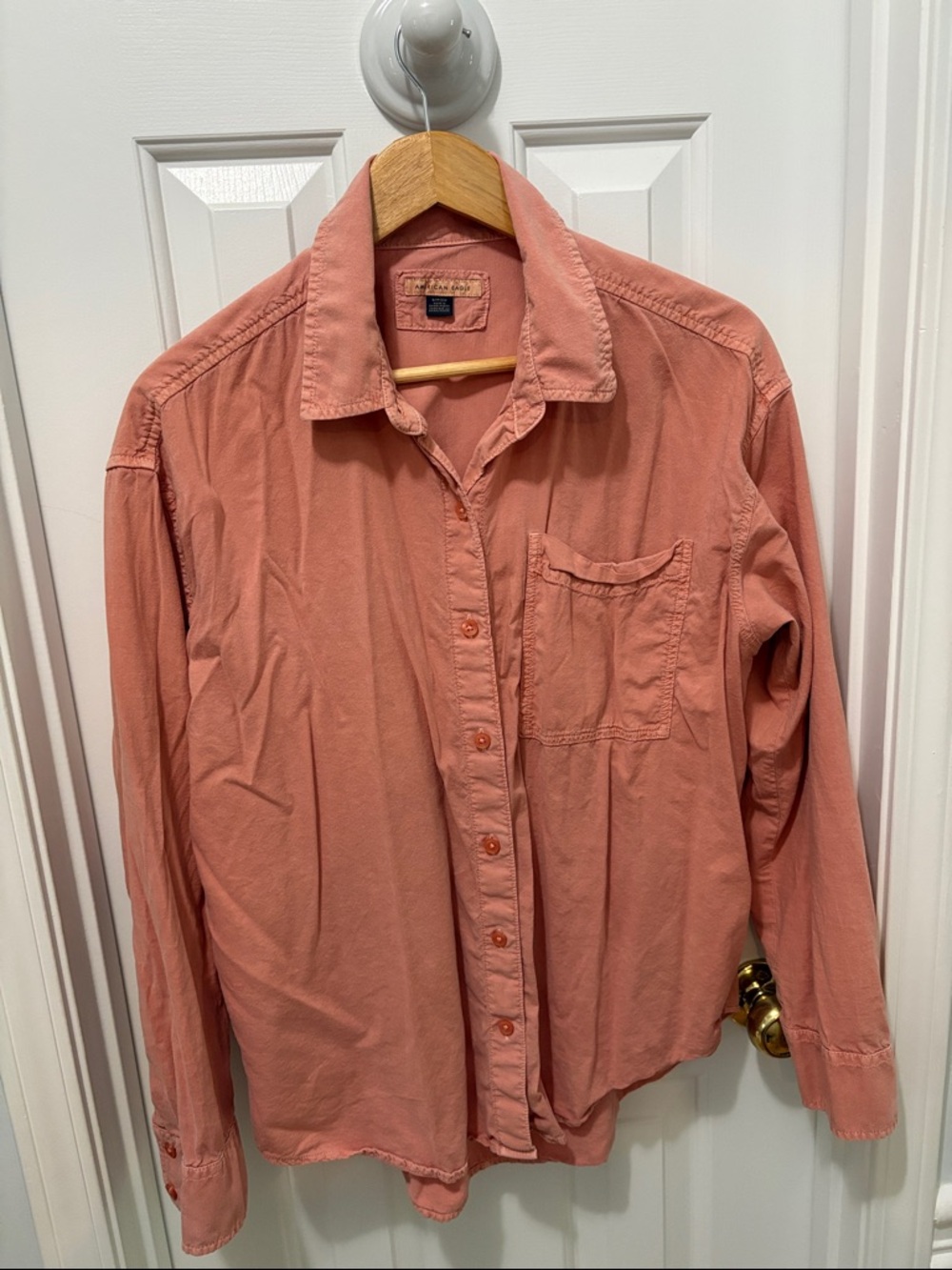 American Eagle oversize lightweight Casual Long-Sleeve Button-Down Shirt S Coral